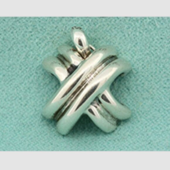 Tiffany & Co Signature X Pendant Sterling Silver 4 Necklace Vintage Rare - Picture 1 of 2